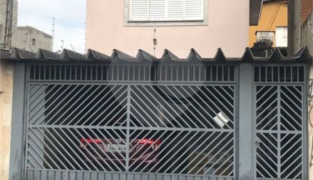 Sobrado à venda com 3 quartos em Vila Guilherme, São Paulo, SP