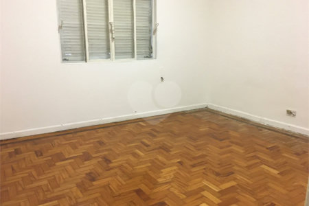 Casa à venda com 3 quartos, sendo 1 suíte, em Jardim São Paulo(zona Norte), São Paulo, SP