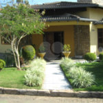 Casa à venda com 4 quartos, sendo 2 suítes, no condomínio Estância Marambaia, Vinhedo - SP