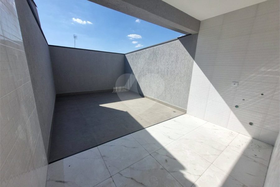 Sobrado à venda com 3 quartos, sendo 1 suíte, em Vila Bonilha, São Paulo, SP
