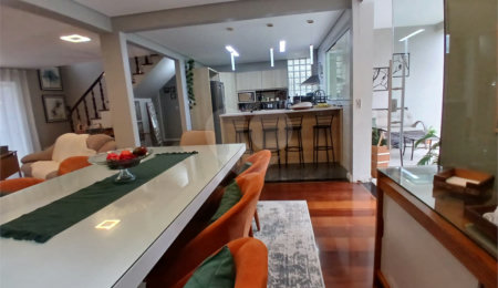 Sobrado à venda com 4 quartos, sendo 2 suítes,  em Vila Ida, São Paulo, SP