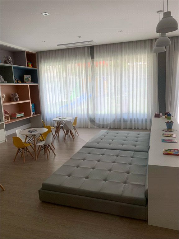 Apartamento à venda com 2 quartos, sendo 1 suíte,  em Vila Ester (zona Norte), São Paulo, SP