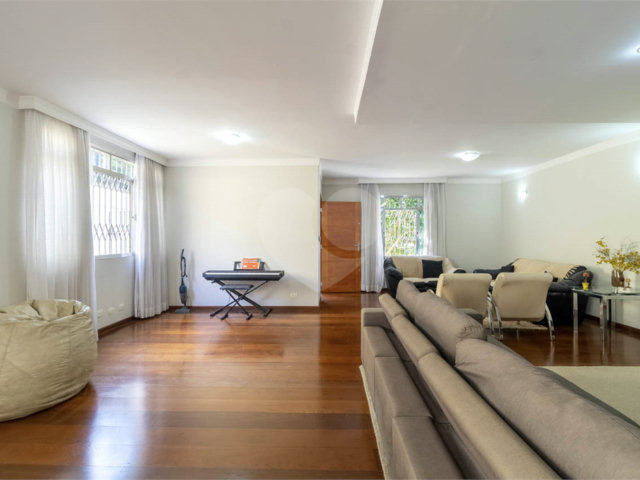 Casa à venda com 4 suítes em Sumaré, São Paulo, SP