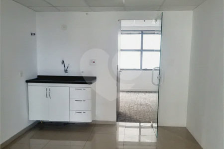 Conjunto comercial à Venda ou Locação na República com 376,56 m² de área útil 10 vagas