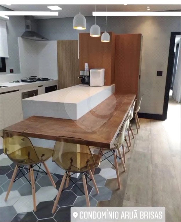 Casa à venda com 3 suítes no condomínio Aruâ Brisas, Mogi das Cruzes - SP