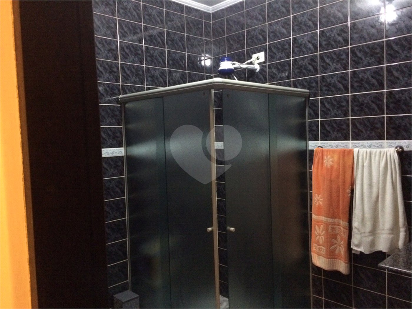 Sobrado à venda com 3 quartos, sendo 1 suíte, em Serra da Cantareira, Mairiporã, SP
