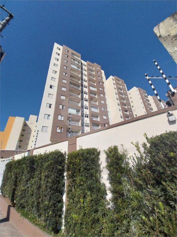 Apartamento à venda com 3 quartos, sendo 1 suíte, em Vila Rubens, Mogi das Cruzes, SP