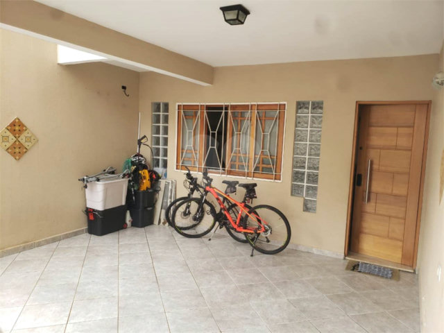 Casa à venda com 3 suítes no condomínio Palmas, São Paulo - SP