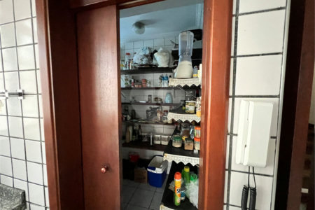 Casa à venda com 4 quartos, sendo 3 suítes, em Chácara Monte Alegre, São Paulo, SP