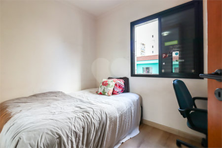 Apartamento à venda com 3 quartos, sendo 1 suíte,  em Vila Ipojuca, São Paulo, SP