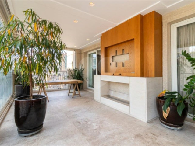 Apartamento à venda com 2 suítes em Itaim Bibi, São Paulo, SP