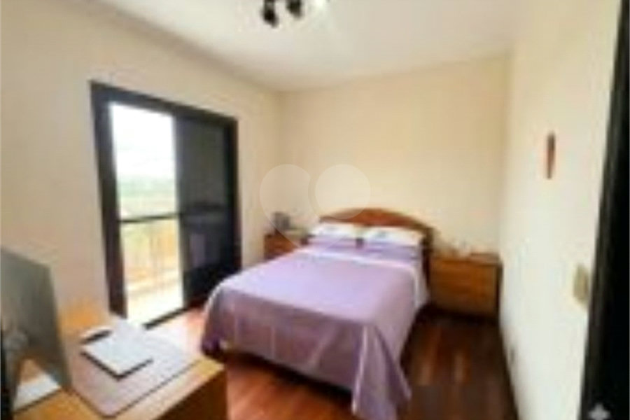 Sobrado à venda ou para alugar com 4 suítes em Vila Albertina, São Paulo, SP