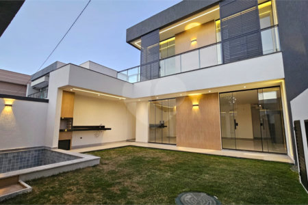 Casa à venda com 3 suítes no condomínio Grand Park, Rio de Janeiro - RJ
