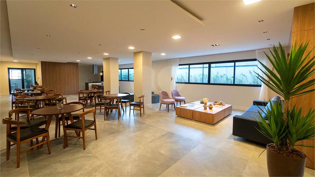 Apartamento à venda com 3 quartos, sendo 1 suíte,  em Planalto Paulista, São Paulo, SP