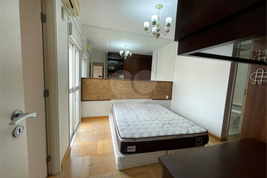Apartamento à venda ou para alugar com 3 suítes em Morumbi, São Paulo, SP