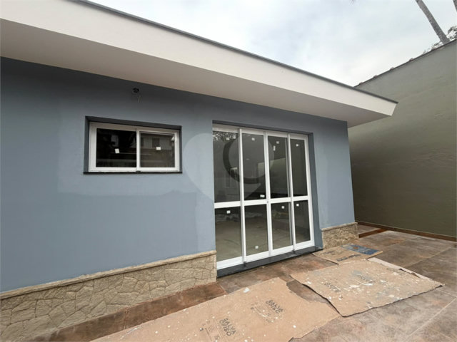 Casa à venda com 3 quartos, sendo 1 suíte,  em Alto da Boa Vista, São Paulo, SP