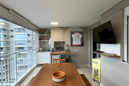Apartamento à venda com 2 quartos em Santo Amaro, São Paulo, SP