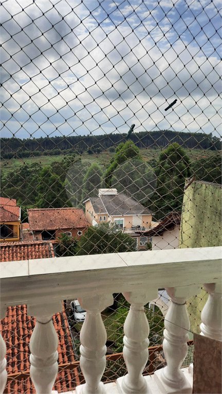 Sobrado à venda com 4 quartos, sendo 3 suítes, em Região Central, Caieiras, SP