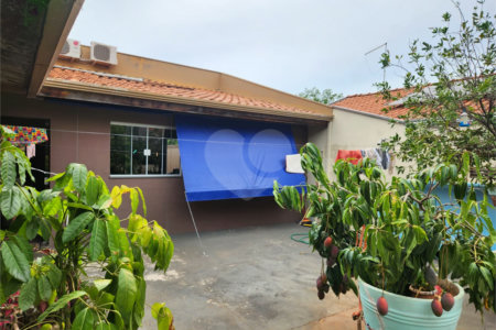 Casa à venda com 5 quartos, sendo 4 suítes, em Jardim do Carmo, Araraquara, SP