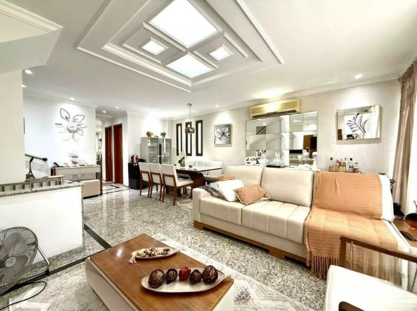 Casa com 3 dormitórios à venda, 159 m² por R$ 1.380.000,00 - Embaré - Santos/SP
