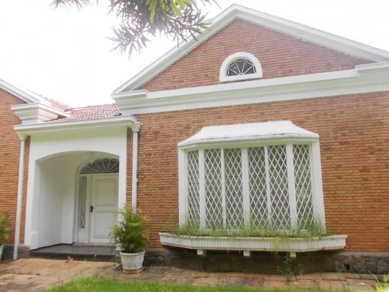Casa à venda com 3 quartos, sendo 1 suíte,  no condomínio Praça Pero Vaz de Caminha,260, São Paulo - SP