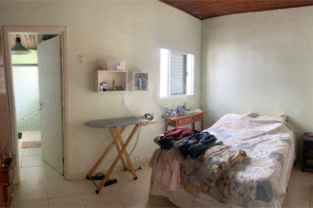 Casa Térrea à venda com 4 quartos, sendo 2 suítes,  no Centro, Mogi das Cruzes, SP