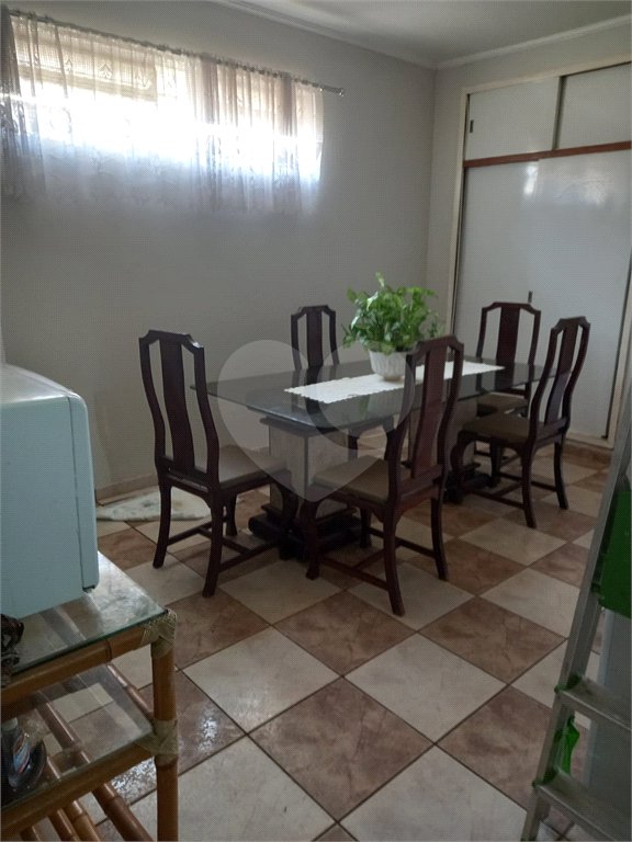 Sobrado à venda com 5 quartos, sendo 2 suítes, em Parada Inglesa, São Paulo, SP