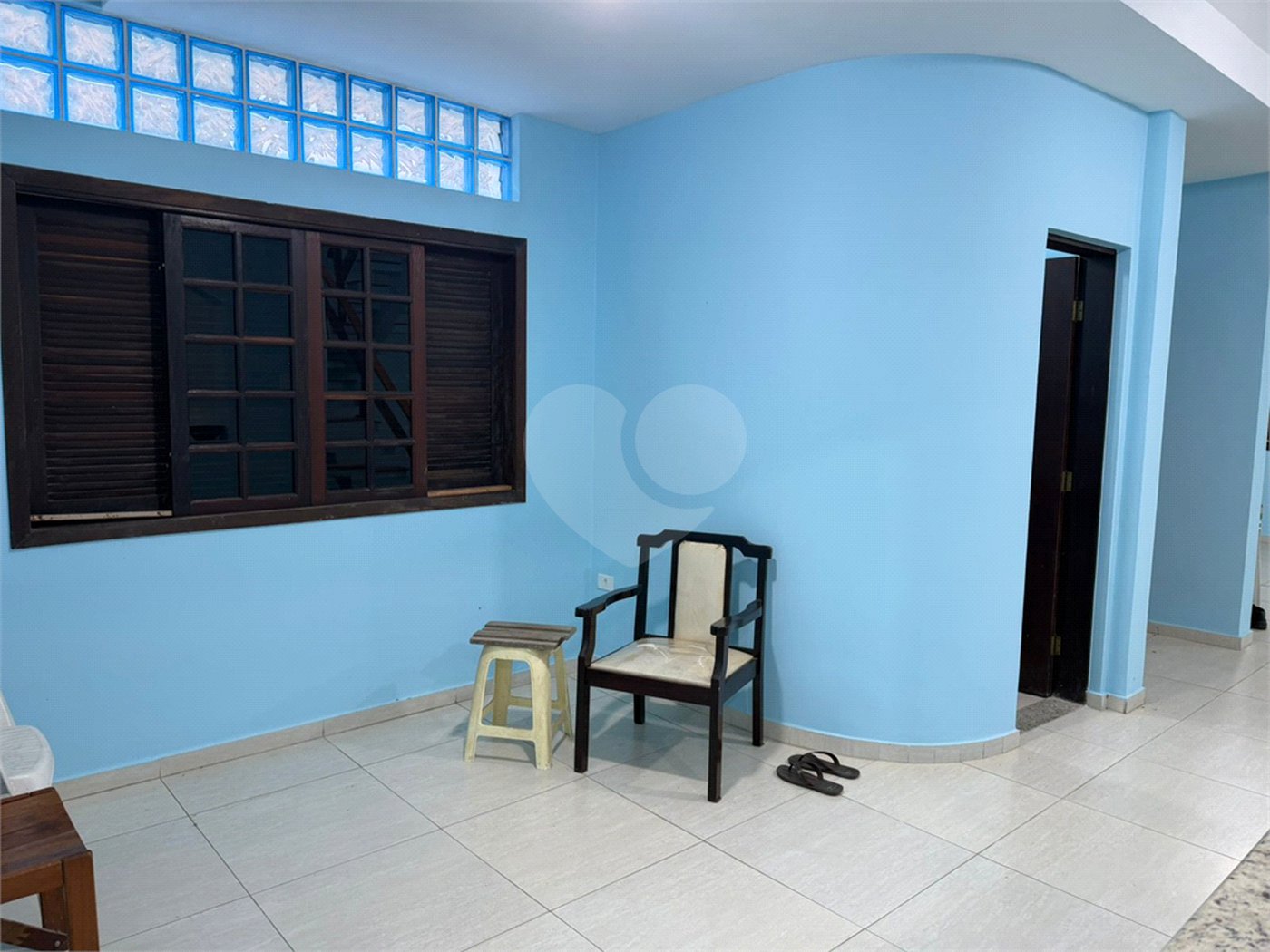 Casa à venda com 3 quartos, sendo 1 suíte, em Chácara Primavera, Suzano, SP