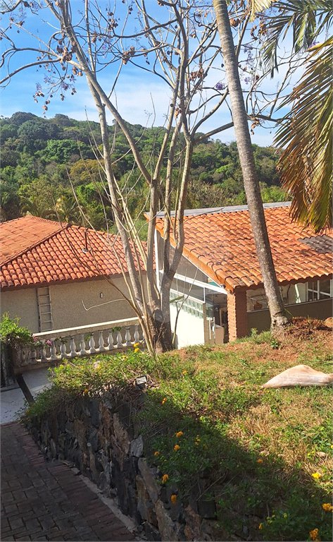 Casa à venda com 3 quartos, sendo 1 suíte, em Alpes D'ouro, Bom Jesus dos Perdões, SP