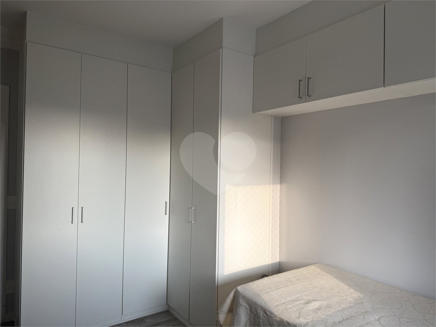 Apartamento à venda com 3 quartos, sendo 1 suíte, em Vila Paulicéia, São Paulo, SP