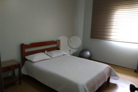 Sobrado à venda com 3 quartos, sendo 1 suíte,  em Jardim Franca, São Paulo, SP