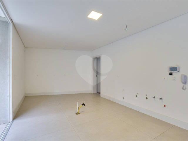 Casa à venda com 4 suítes no condomínio Gaia, São Paulo - SP