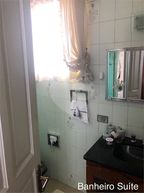 Sobrado à venda com 4 quartos, sendo 2 suítes, em Vila Monumento, São Paulo, SP