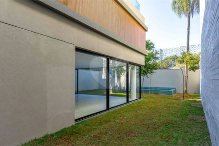 Casa à venda com 4 suítes no condomínio Unyco, São Paulo - SP