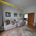 Casa à venda com 4 suítes no condomínio Residencial Jardim Primavera, Louveira - SP