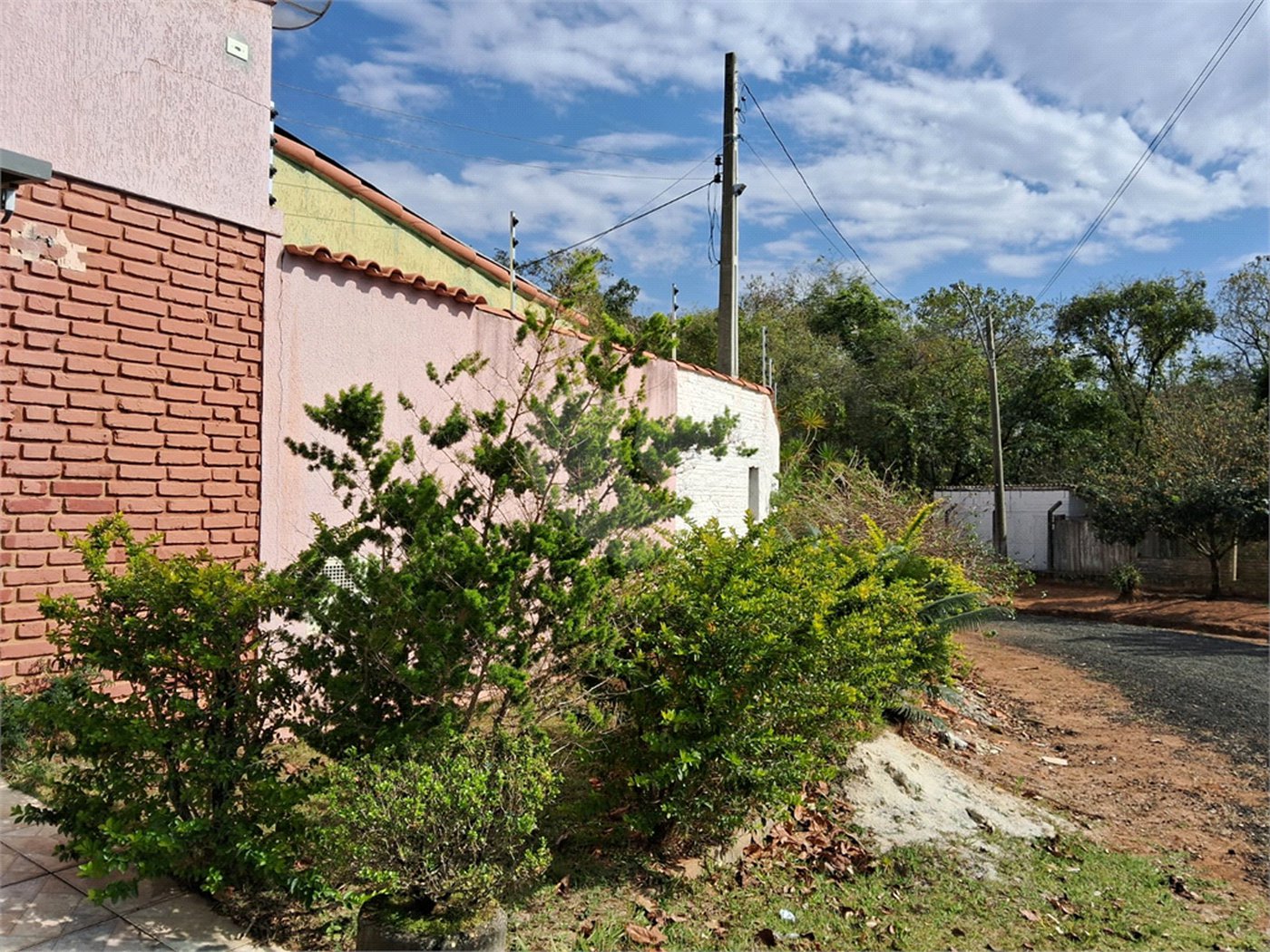 Casa à venda com 3 quartos em Área Rural de Alambari, Alambari, SP