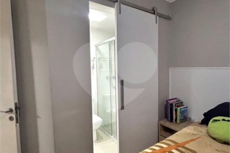 Apartamento à venda com 3 quartos, sendo 1 suíte, em Jardim Luanda, São Paulo, SP