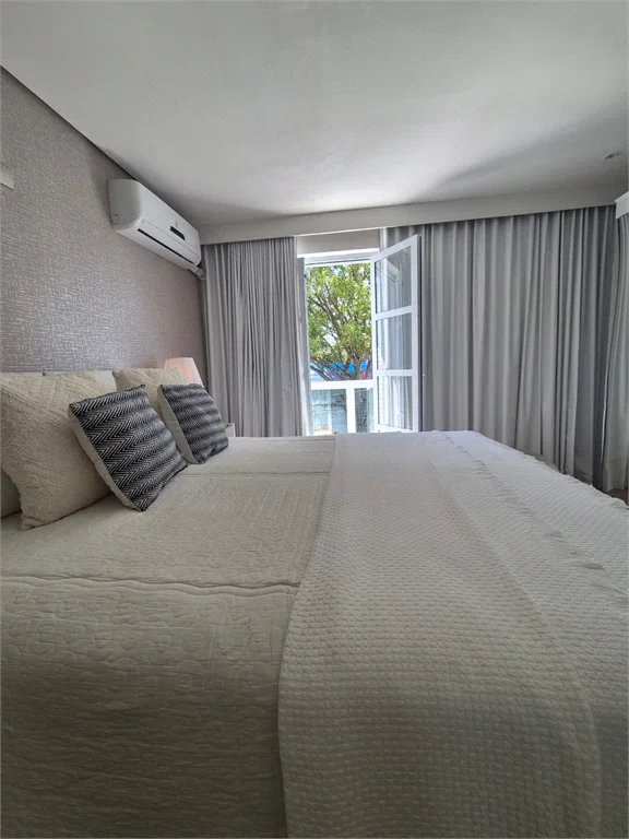 Sobrado à venda com 2 quartos em Jardim Martinica, São Paulo, SP