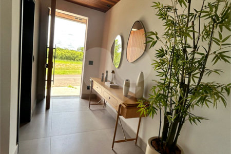 Casa à venda com 3 suítes no condomínio Villas do Golf, Itu - SP