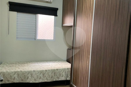 Casa à venda com 3 suítes no condomínio Tamboril, São Paulo - SP