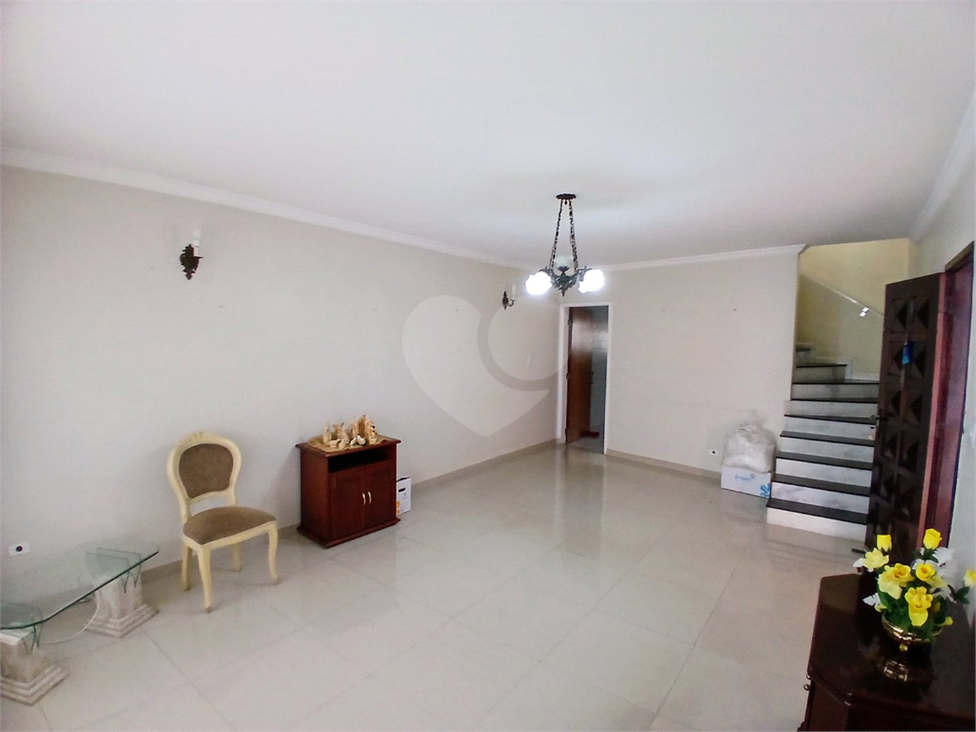 Casa à venda ou para alugar com 3 quartos, sendo 1 suíte, em Santana, São Paulo, SP