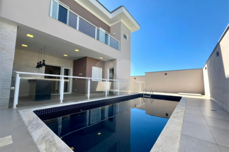 Casa à venda com 3 suítes no condomínio Campos do Conde, Sorocaba - SP