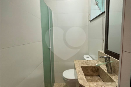 Casa à venda com 3 quartos, sendo 1 suíte,  em Jardim Santa Mena, Guarulhos, SP