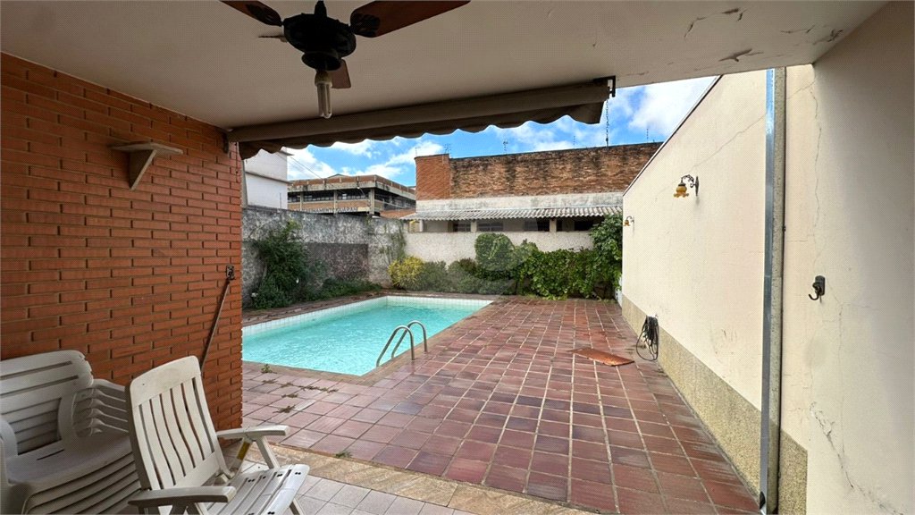 Casa à venda ou para alugar com 5 quartos, sendo 2 suítes, no Centro, Salto, SP