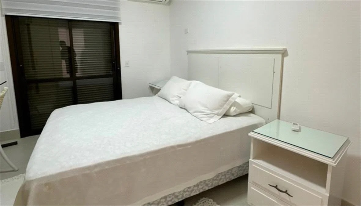 Apartamento à venda com 4 suítes em Riviera de São Lourenço, Bertioga, SP