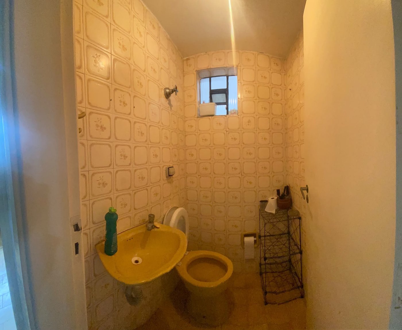Casa à venda com 2 quartos em Jardim Alvorada, oportunidade para investidor