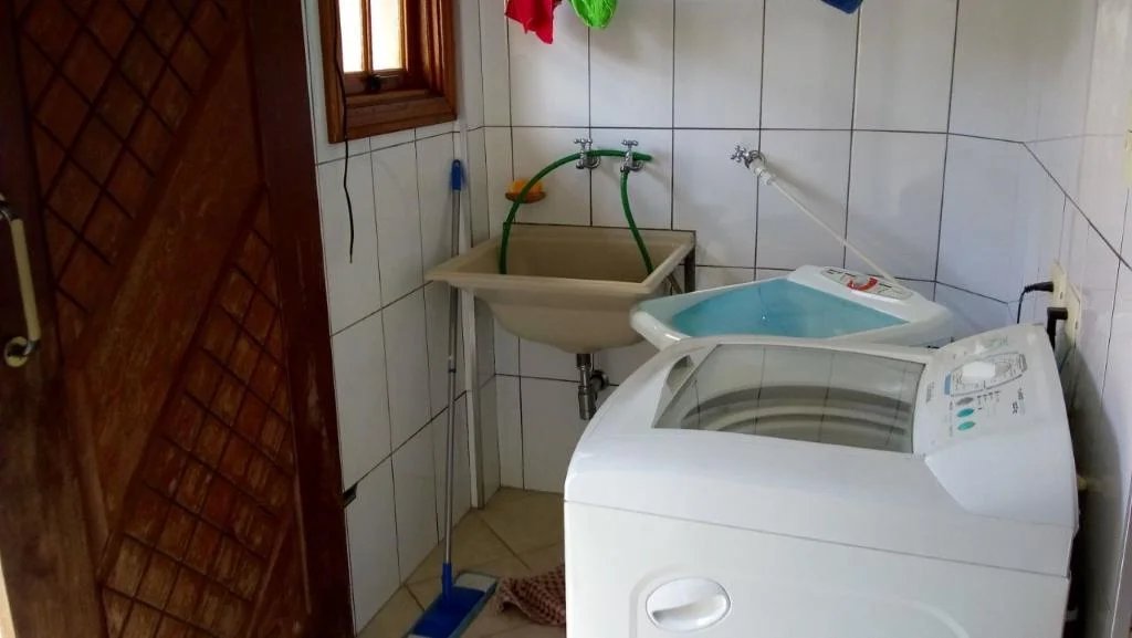 Sobrado à venda com 5 quartos, sendo 1 suíte, em Lapa de Baixo, São Paulo, SP