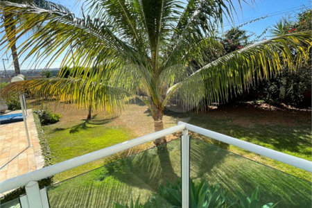 Casa à venda com 4 suítes no condomínio Haras Paineiras, Salto - SP