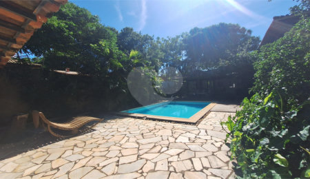 Casa à venda ou para alugar com 6 suítes em Marina, Armação dos Búzios, RJ