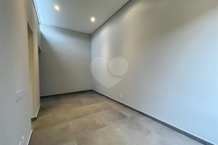 Casa à venda com 3 quartos, sendo 1 suíte,  no condomínio Reserva Ipanema I -  Fechado, Sorocaba - SP